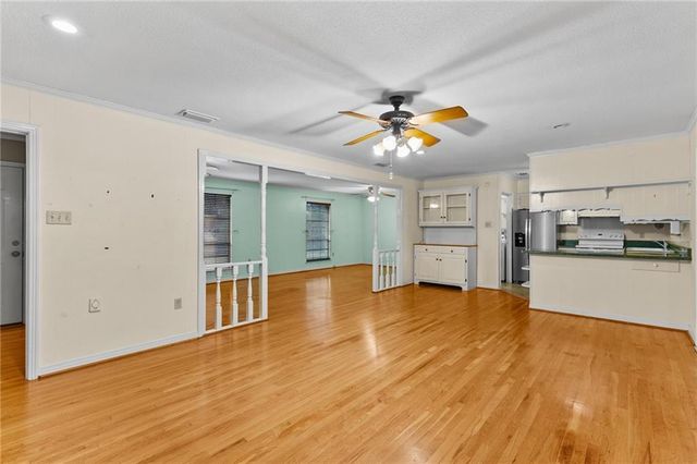 895 Azalea Road, Mobile, AL 36693