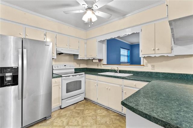 895 Azalea Road, Mobile, AL 36693