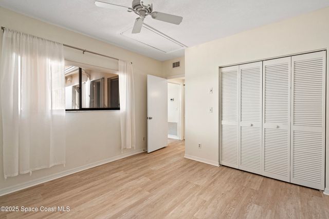 6165 S Mirror Lake Drive, 307, Sebastian, FL 32958