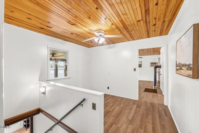 65 Sparrow Circle, Sanford, NC 27332