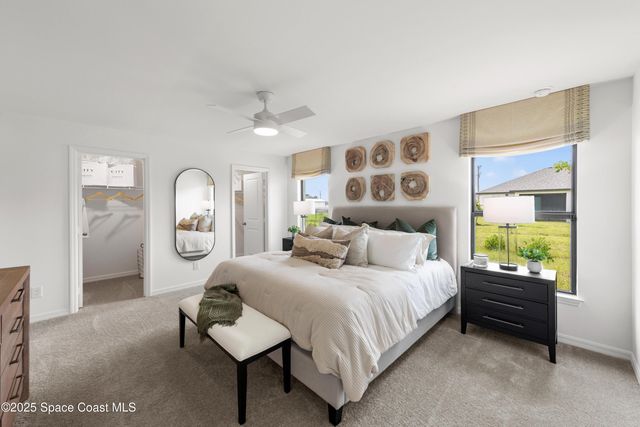 792 Darlington Avenue SW, Palm Bay, FL 32908