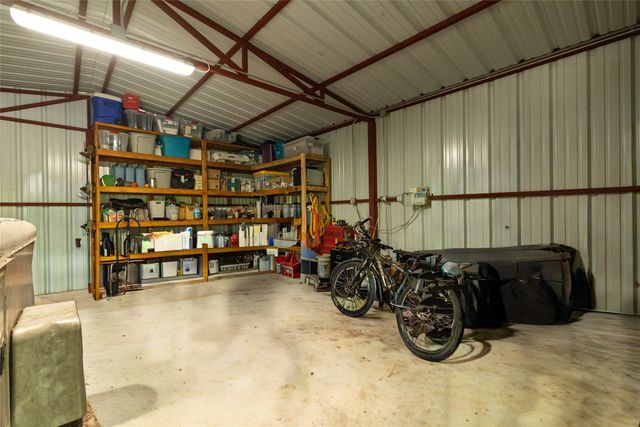 140 Huling Drive, Azle, TX 76020