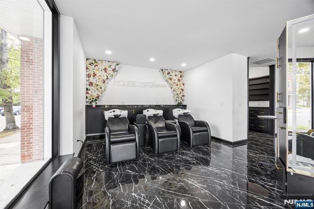 324 Park Avenue, Rutherford, NJ 07070