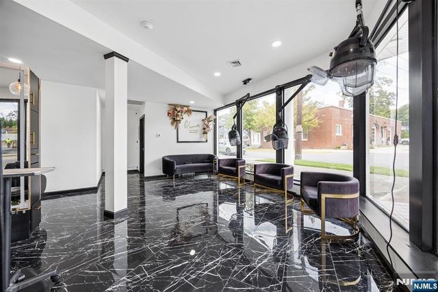 324 Park Avenue, Rutherford, NJ 07070