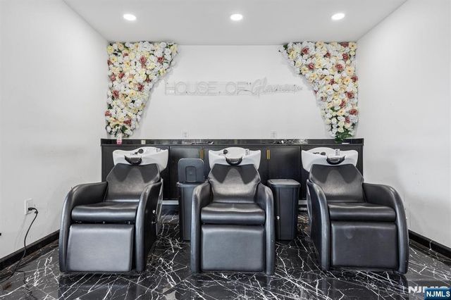324 Park Avenue, Rutherford, NJ 07070