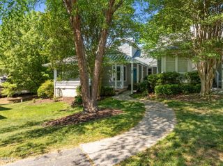 105 Elmwood Circle, Chapel Hill, NC 27514