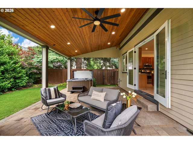 11857 Sw DUBLIN St, Wilsonville, OR 97070