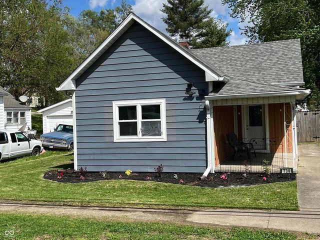 734 S 6th Street, Clinton, IN 47842