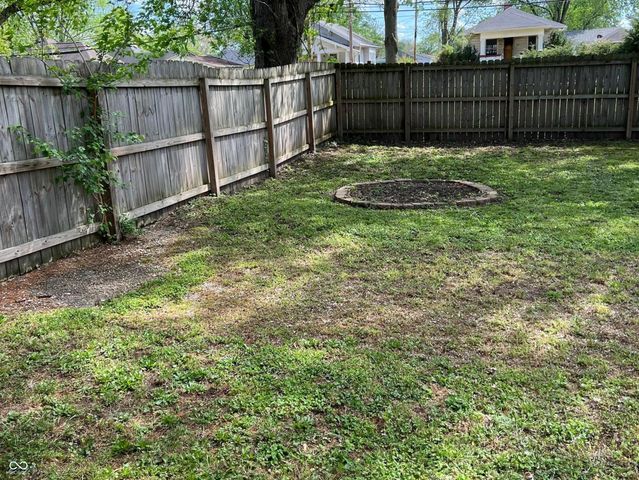 734 S 6th Street, Clinton, IN 47842