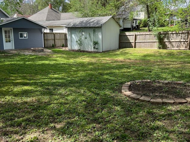 734 S 6th Street, Clinton, IN 47842