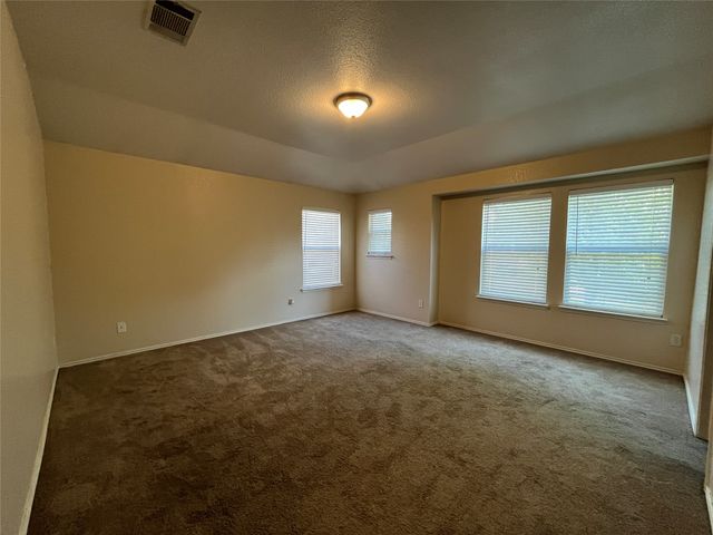 306 Quail Run Road, Red Oak, TX 75154