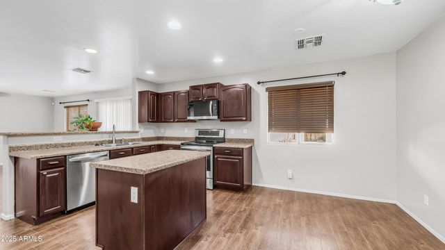 8650 W PAYSON Road, Tolleson, AZ 85353