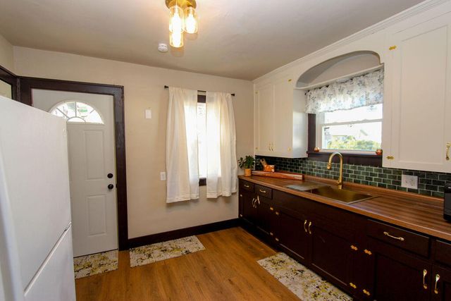 719 Goodland Avenue, South Bend, IN 46628