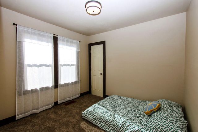 719 Goodland Avenue, South Bend, IN 46628