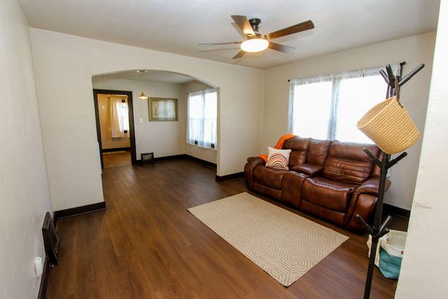 719 Goodland Avenue, South Bend, IN 46628