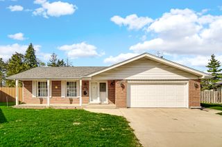 16656 Woodlawn East Court, South Holland, IL 60473