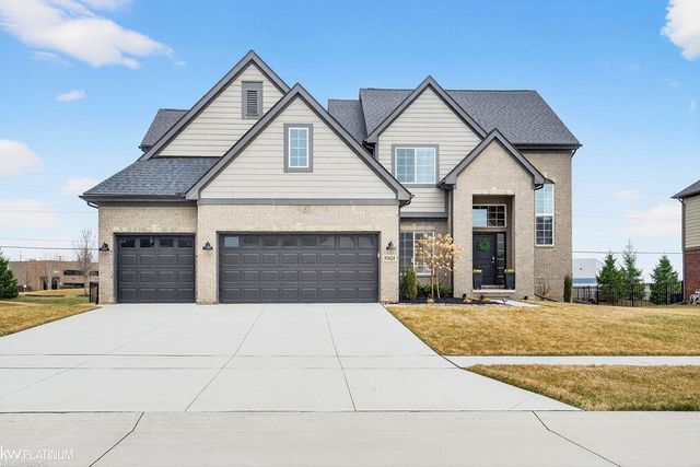 51624 Creek View Drive, Chesterfield, MI 48051