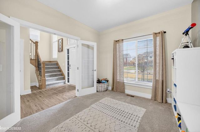 51624 Creek View Drive, Chesterfield, MI 48051