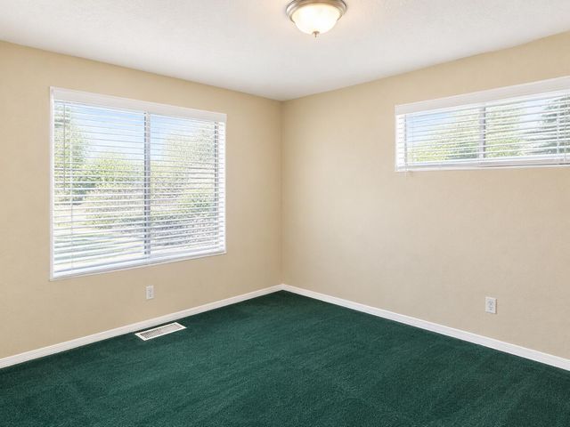 820 Brackett Drive SW, Albuquerque, NM 87121