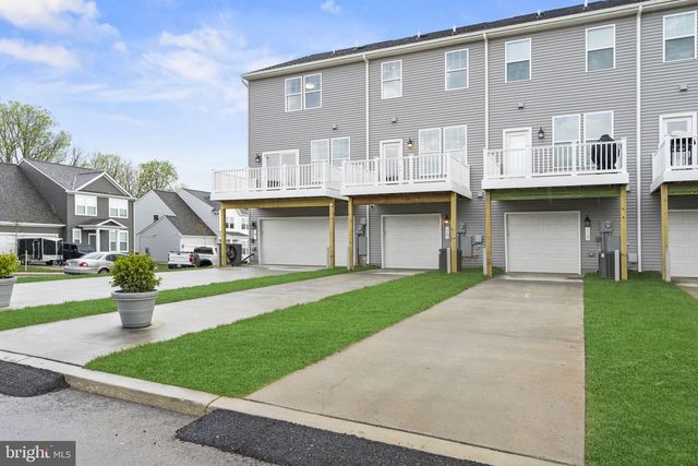 35 DEMOCRACY MEWS #[466], Ranson, WV 25438