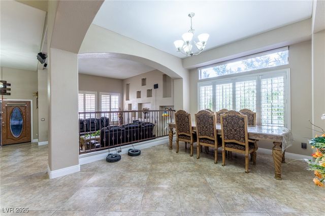 6632 Isolated Avenue, Las Vegas, NV 89110