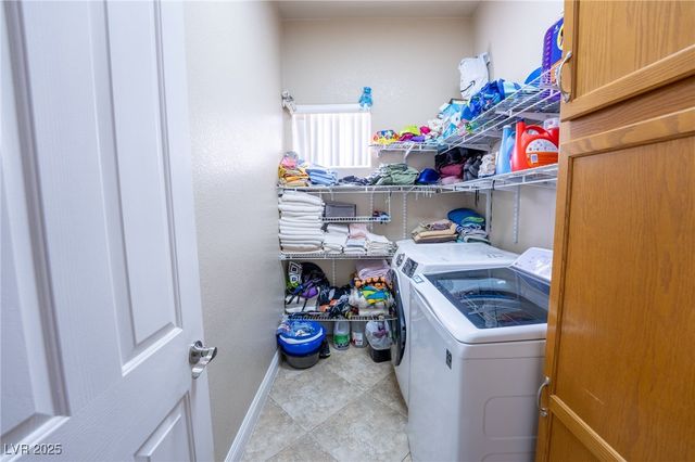 6632 Isolated Avenue, Las Vegas, NV 89110