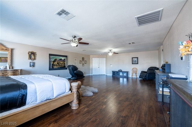 6632 Isolated Avenue, Las Vegas, NV 89110