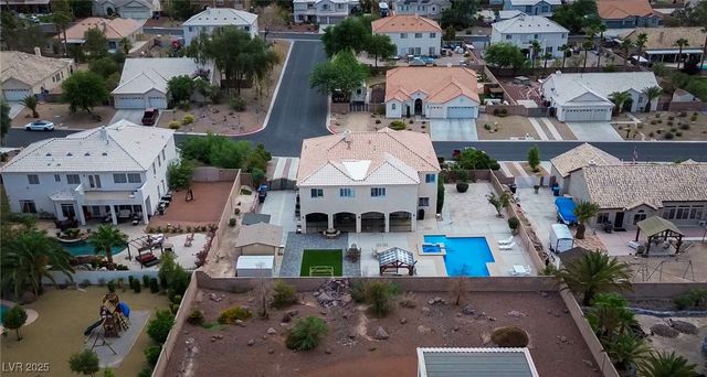 6632 Isolated Avenue, Las Vegas, NV 89110