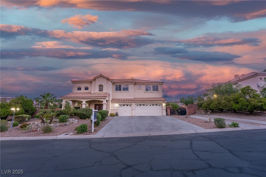 6632 Isolated Avenue, Las Vegas, NV 89110