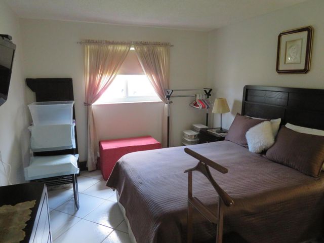 22805 SW 66th Avenue 101, Boca Raton, FL 33428