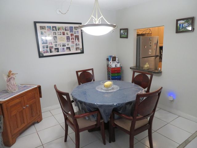 22805 SW 66th Avenue 101, Boca Raton, FL 33428