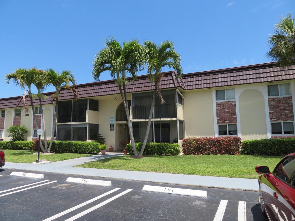 22805 SW 66th Avenue 101, Boca Raton, FL 33428