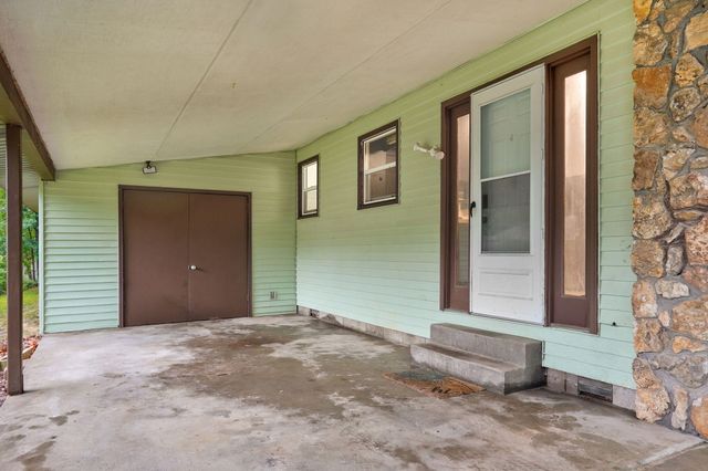659 Knox Avenue, Hollister, MO 65672