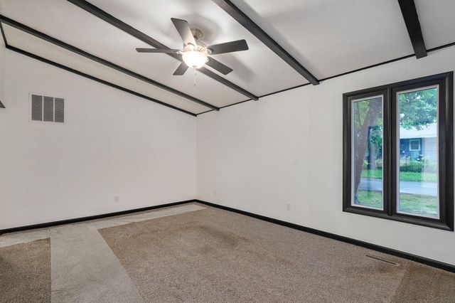 659 Knox Avenue, Hollister, MO 65672