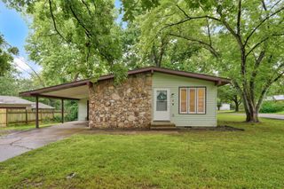 659 Knox Avenue, Hollister, MO 65672