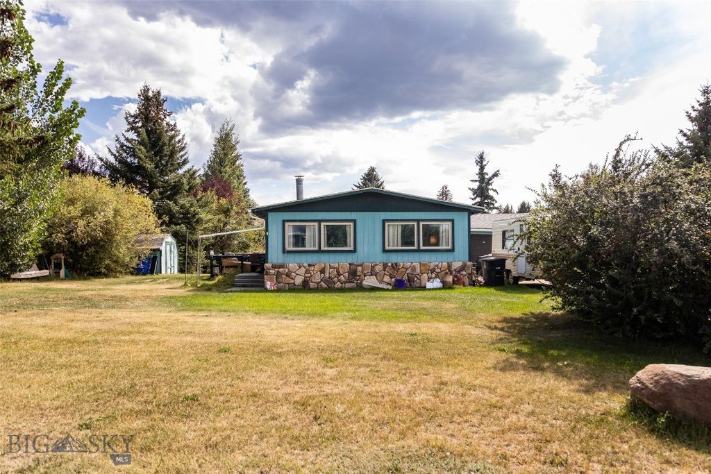 3500 Quincy, Butte, MT 59701 — exterior