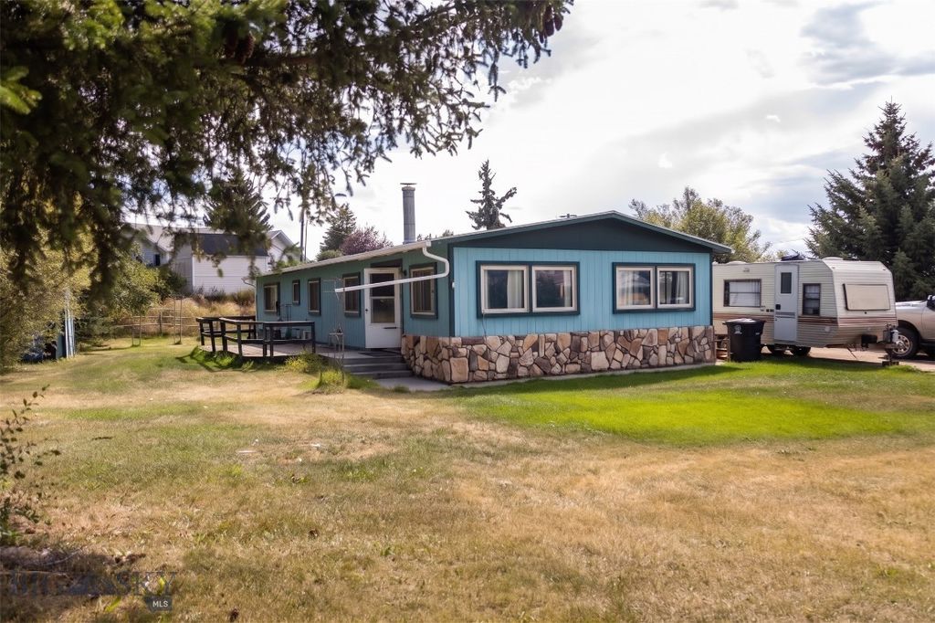 3500 Quincy, Butte, MT 59701 — photo 2