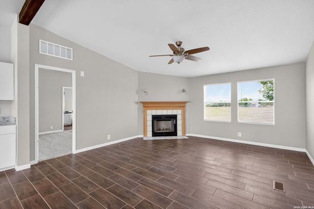 407 High Ridge Drive, Seguin, TX 78155