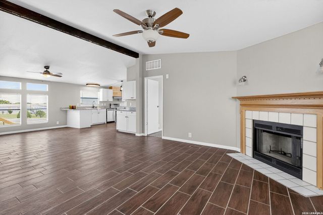 407 High Ridge Drive, Seguin, TX 78155