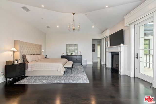 1159 Somera Road, Los Angeles, CA 90077