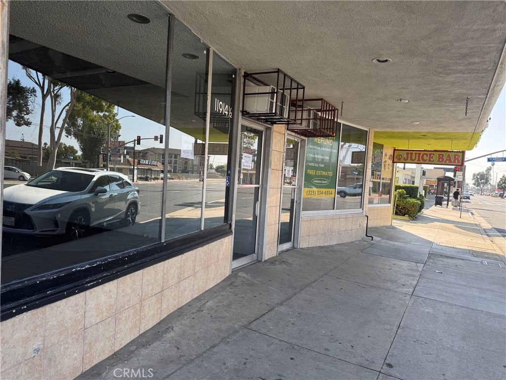 11912 Rosecrans Ave, Norwalk, CA 90650