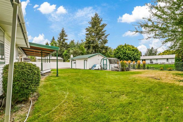 2304 S Bannen Rd, Veradale, WA 99037