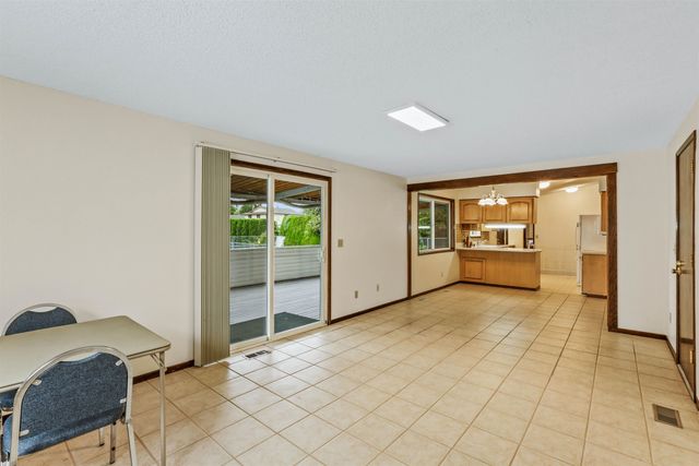 2304 S Bannen Rd, Veradale, WA 99037