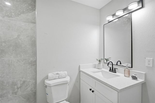 2139 W GORE STREET, Orlando, FL 32805