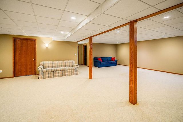 N7079 Pine Lane, Holmen, WI 54636