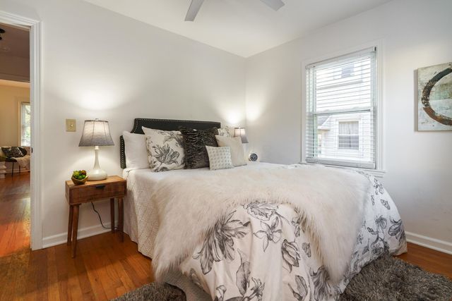 221 Deland Avenue, Columbus, OH 43214