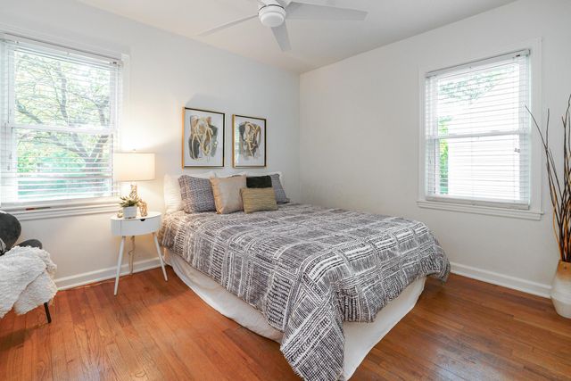 221 Deland Avenue, Columbus, OH 43214