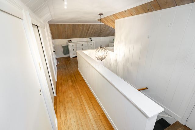 221 Deland Avenue, Columbus, OH 43214