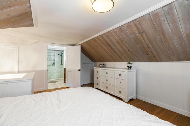 221 Deland Avenue, Columbus, OH 43214