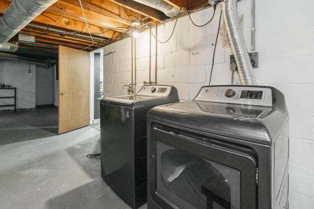 221 Deland Avenue, Columbus, OH 43214